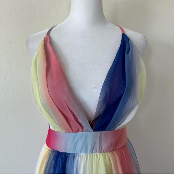 Cupshe NWT Colorful Rainbow Plunging Neckline Cross Back Maxi Dress Large - Picture 6 of 14